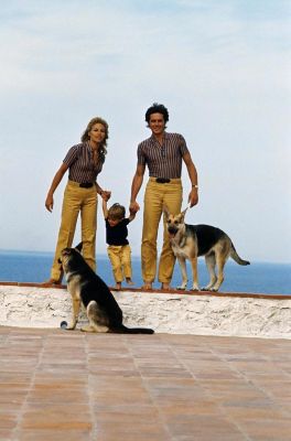 alain delon avec nathalie et anthony delon